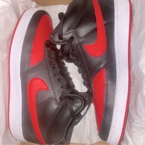 Nike Court Vision Mid MENS 9 US